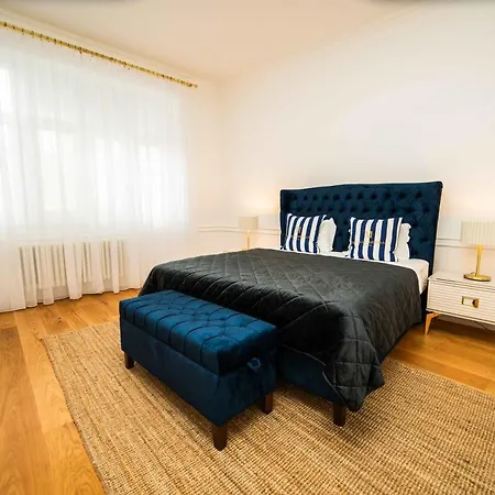 Apartment Luxury 3bdr Suite- Maison Imperial